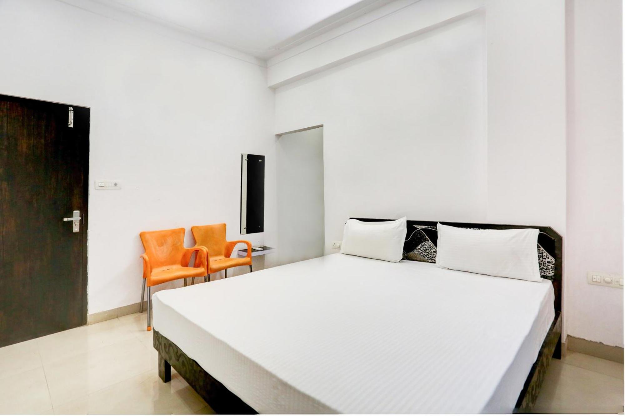 Super Hotel O Goverdhan Villa Udajpur Zewnętrze zdjęcie
