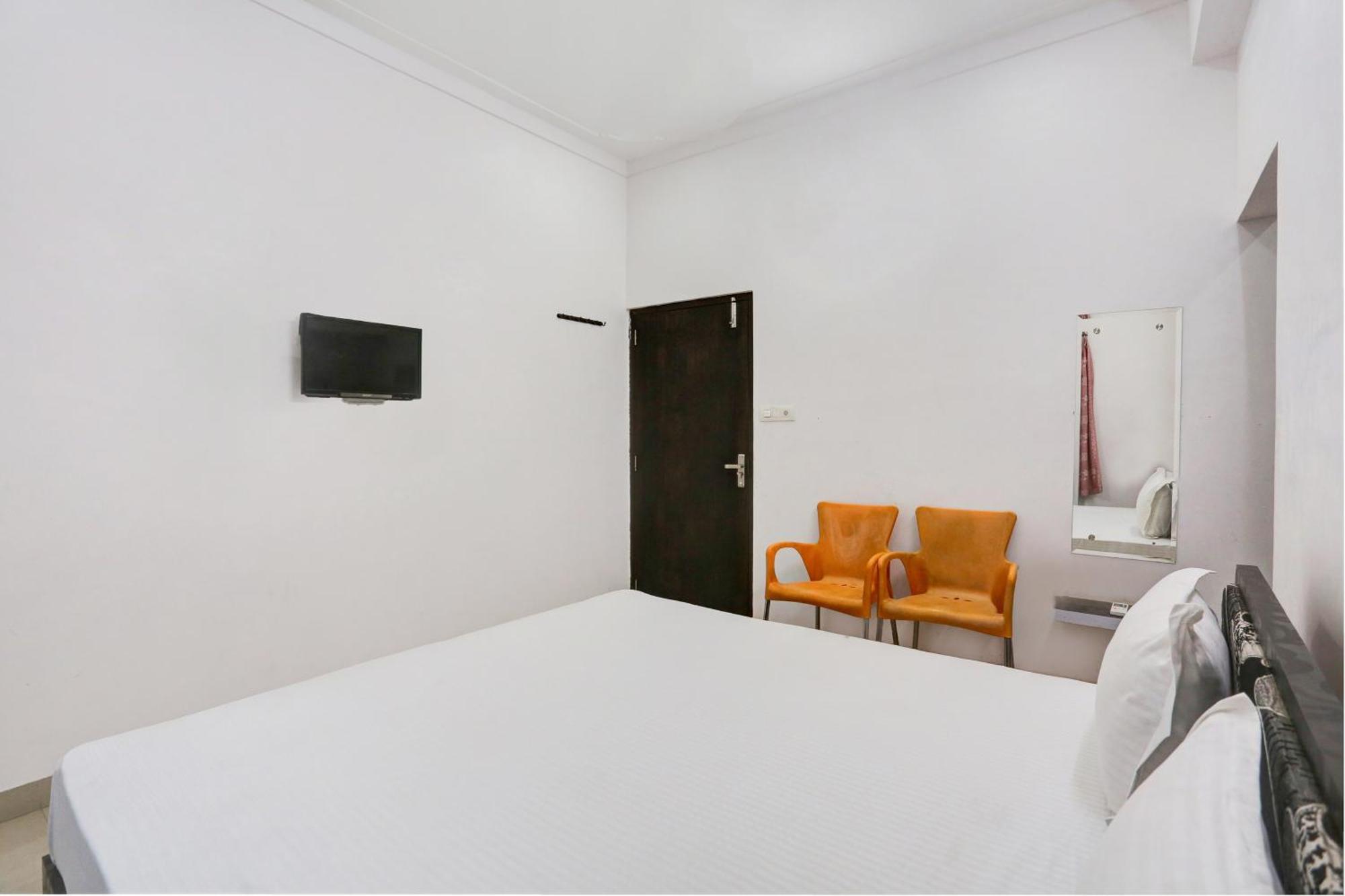 Super Hotel O Goverdhan Villa Udajpur Zewnętrze zdjęcie