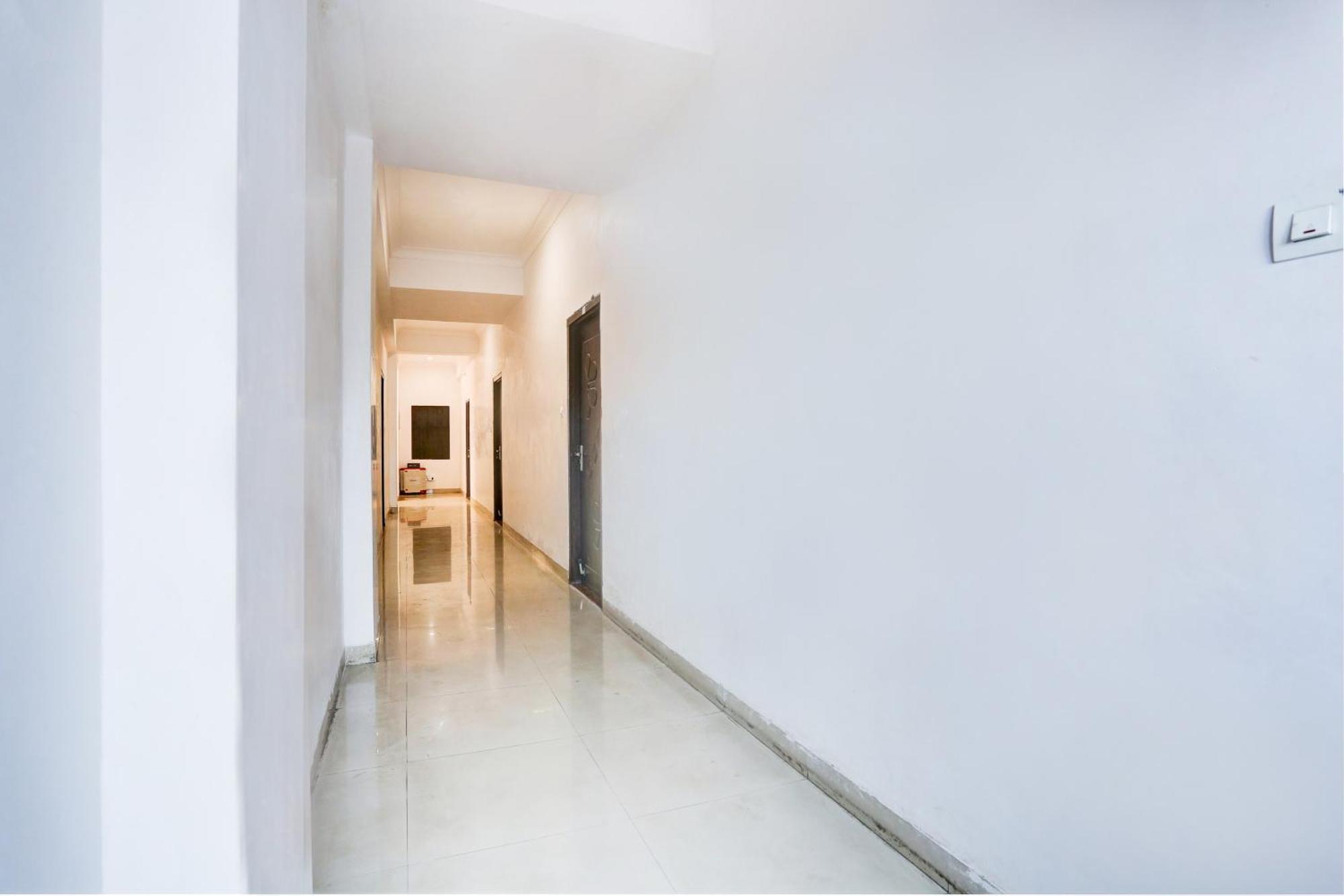 Super Hotel O Goverdhan Villa Udajpur Zewnętrze zdjęcie