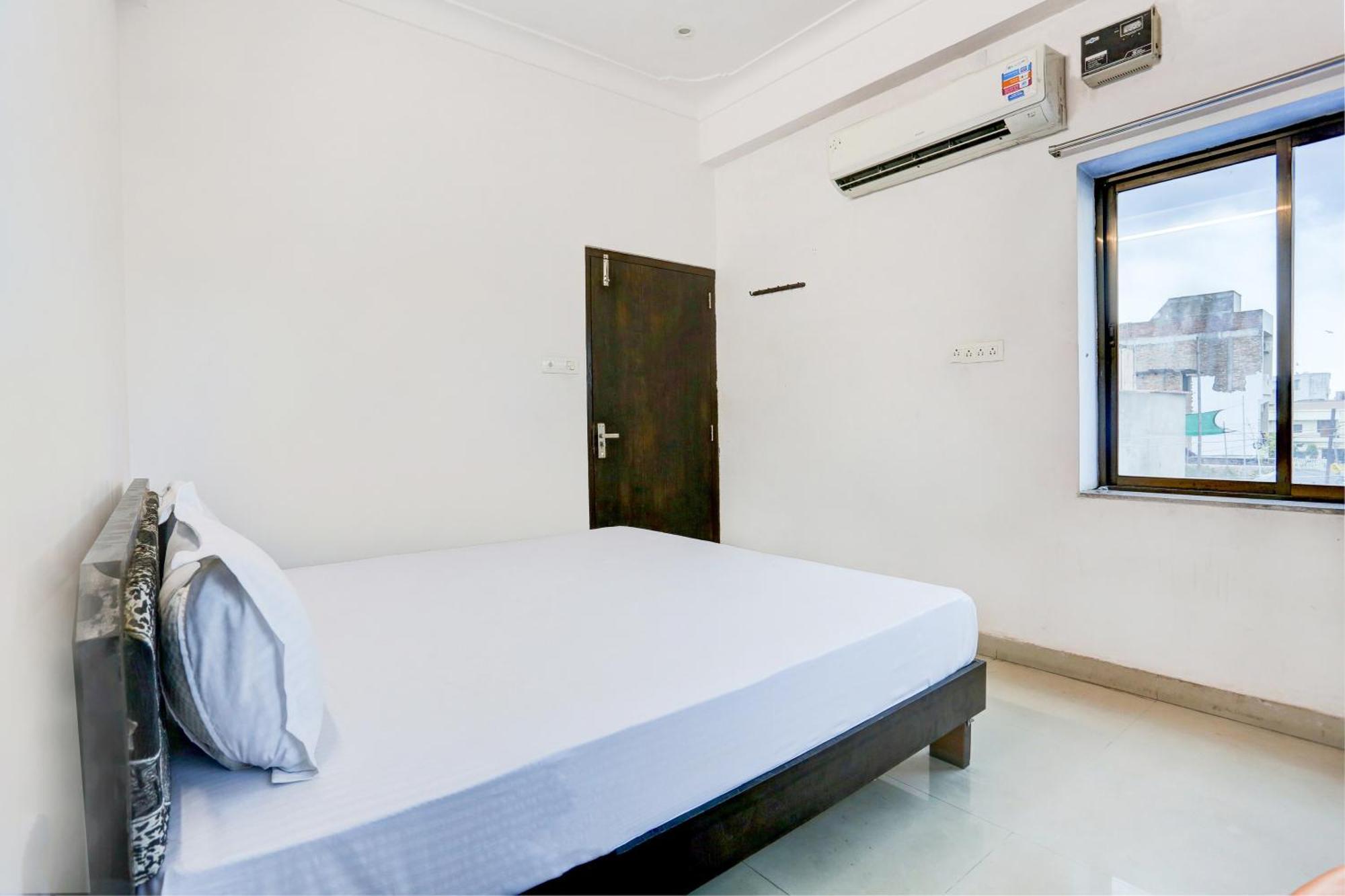 Super Hotel O Goverdhan Villa Udajpur Zewnętrze zdjęcie